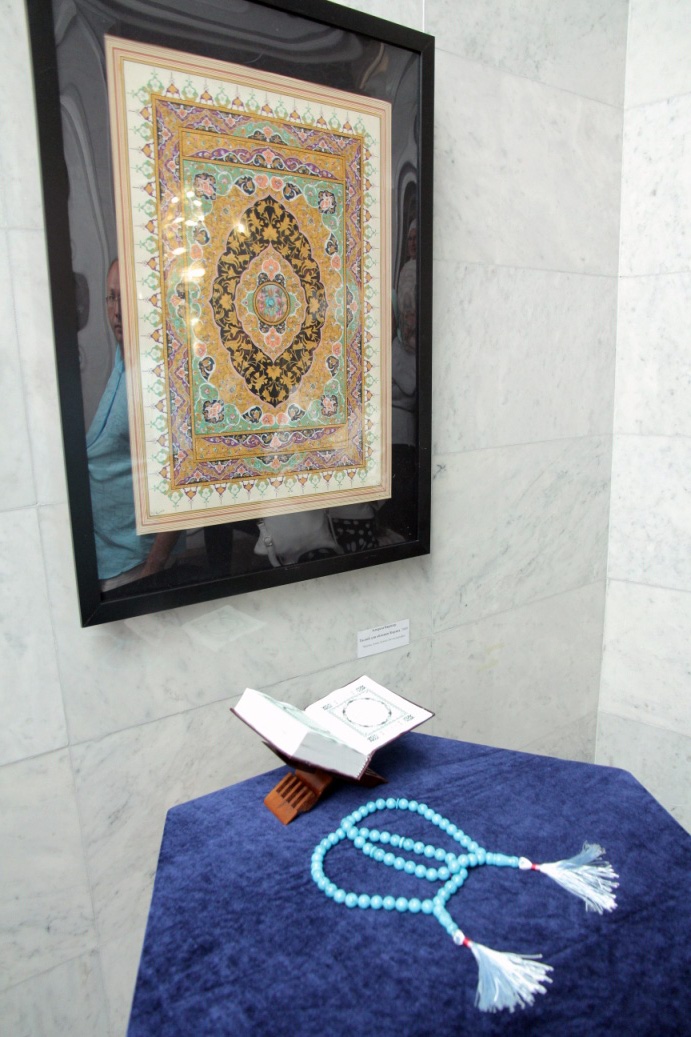 Шамаиль, Коран и чётки