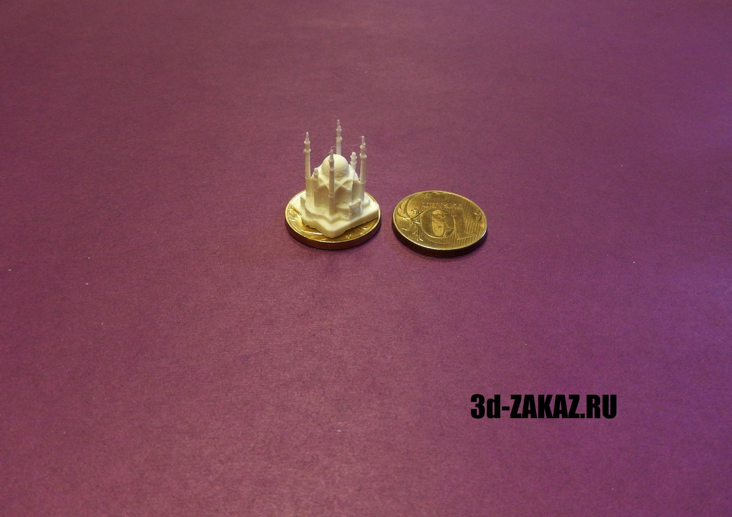 Умелец из Москвы сделал 3д-макет мечети "Кул-Шариф" размером в 10-рублёвую монету. Новости мечети