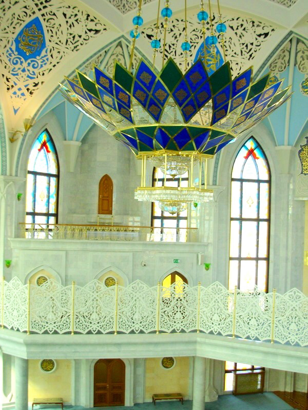 Часть женского молельного помещения по левую сторону молельного зала